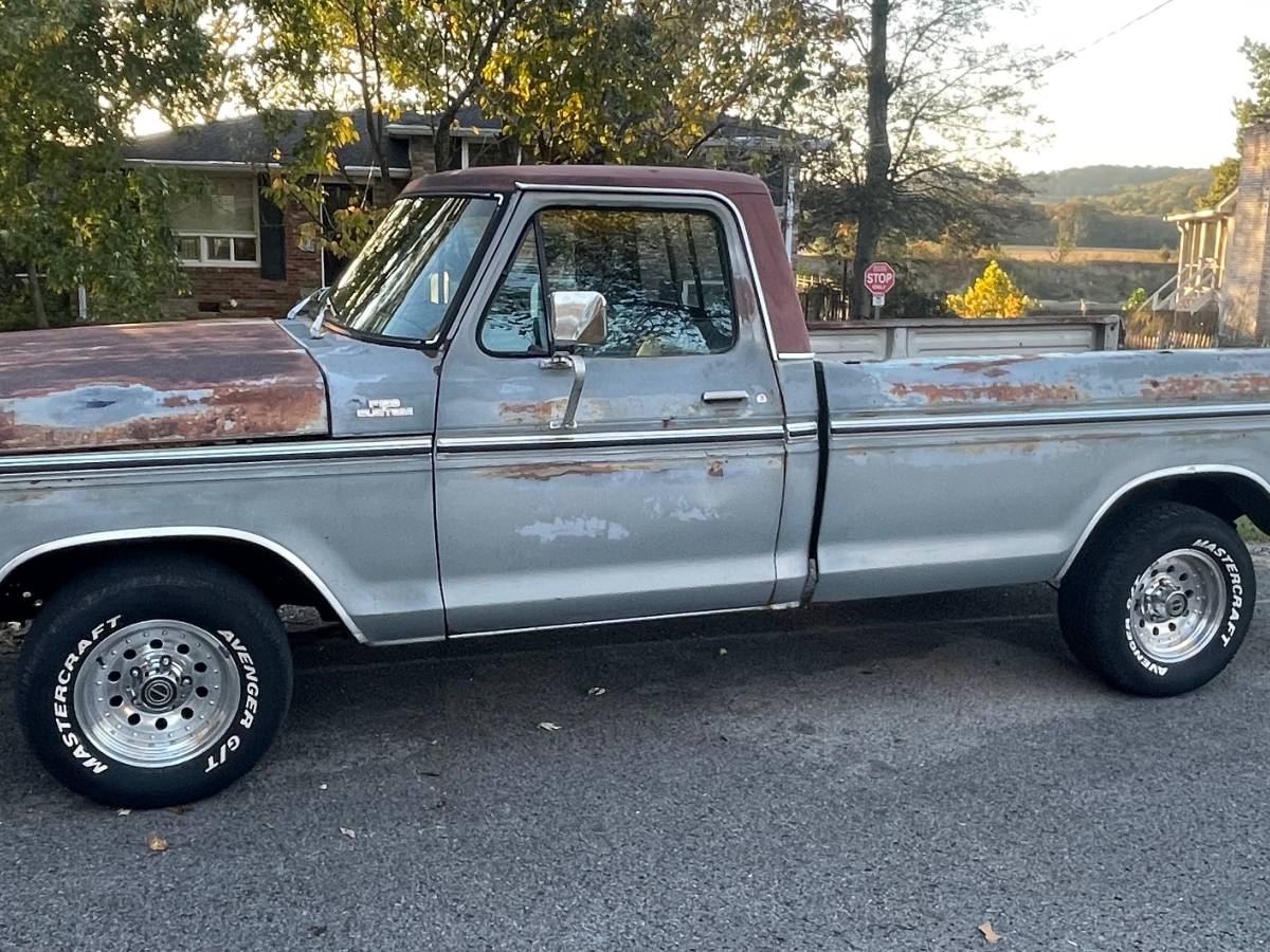 Ford-f100-custom-1977