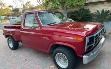 Ford-f100-custom-1980-red-5