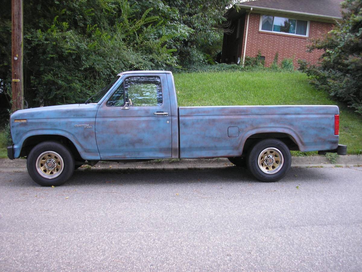 Ford-f100-custom-1981-1