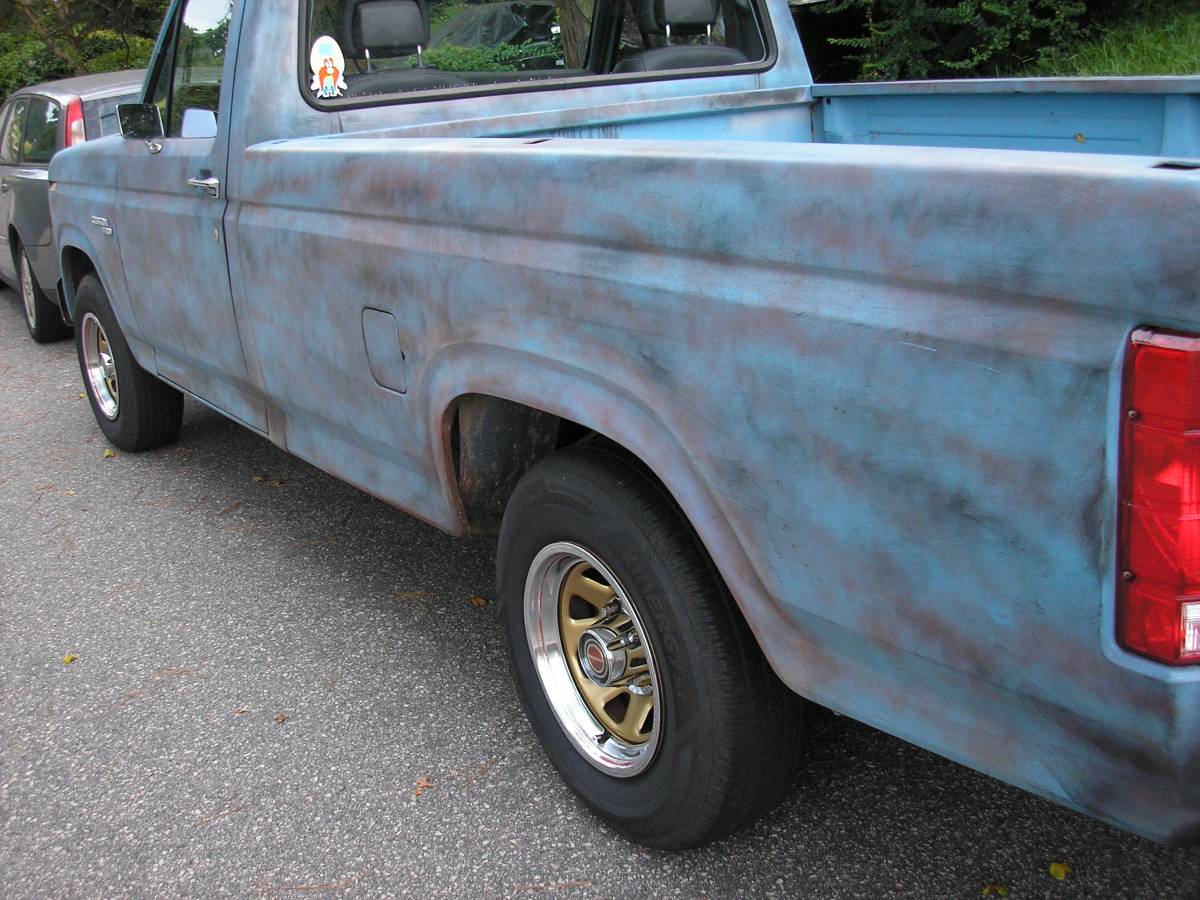 Ford-f100-custom-1981-7