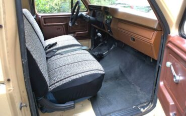 Ford-f100-custom-1981-yellow-10
