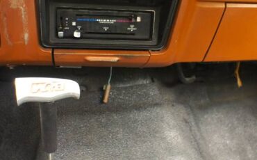 Ford-f100-custom-1981-yellow-13