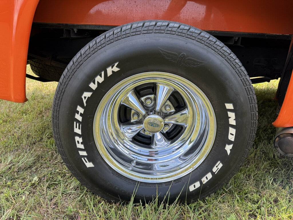 Ford-f100-custom-cab-1955-orange-11