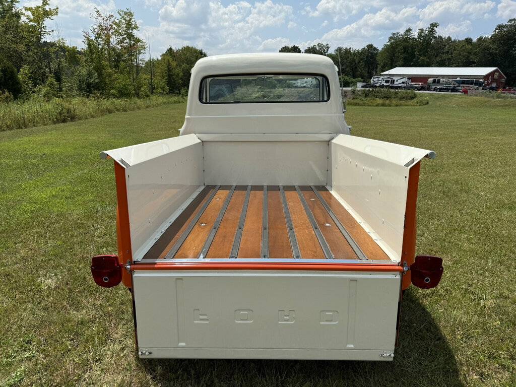 Ford-f100-custom-cab-1955-orange-3