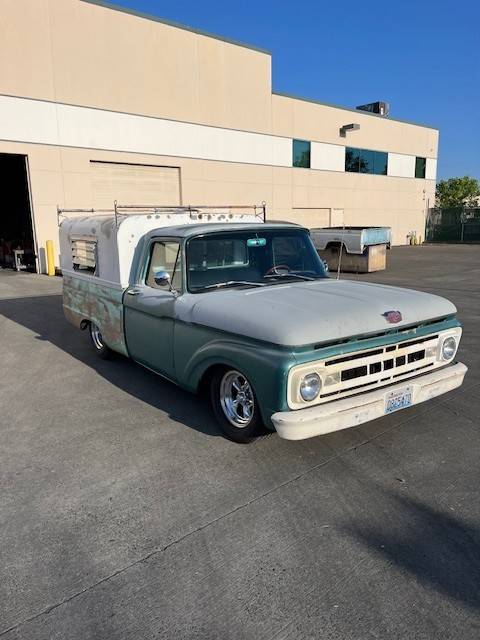 Ford-f100-pickup-1961-1