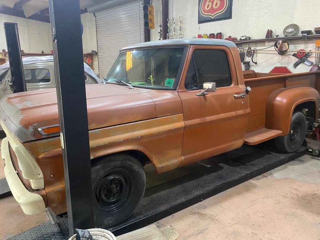 Ford-f100-pickup-1969-3
