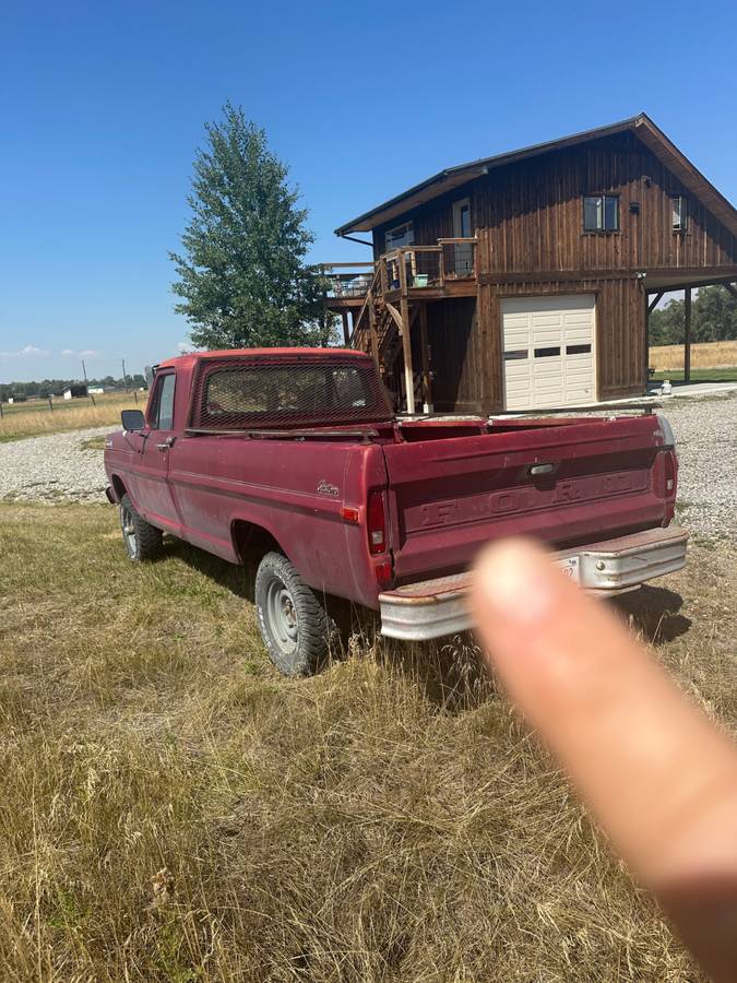 Ford-f100-pickup-1972-red-2