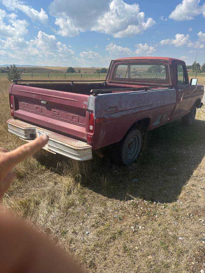 Ford-f100-pickup-1972-red-3