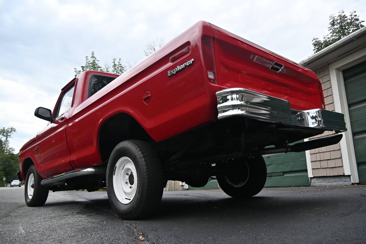 Ford-f100-pickup-1973-9