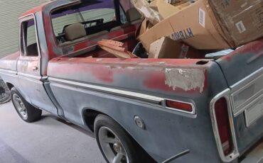 Ford-f100-pickup-1975-red-3