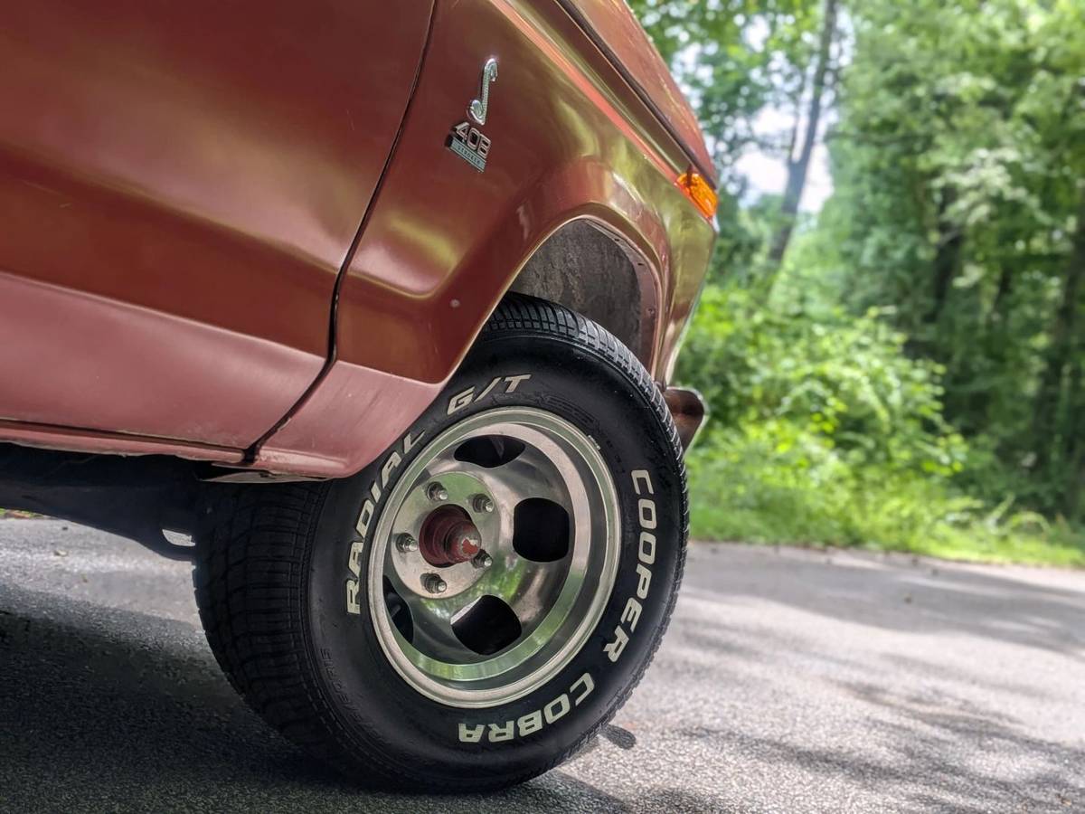Ford-f100-pickup-1977-10
