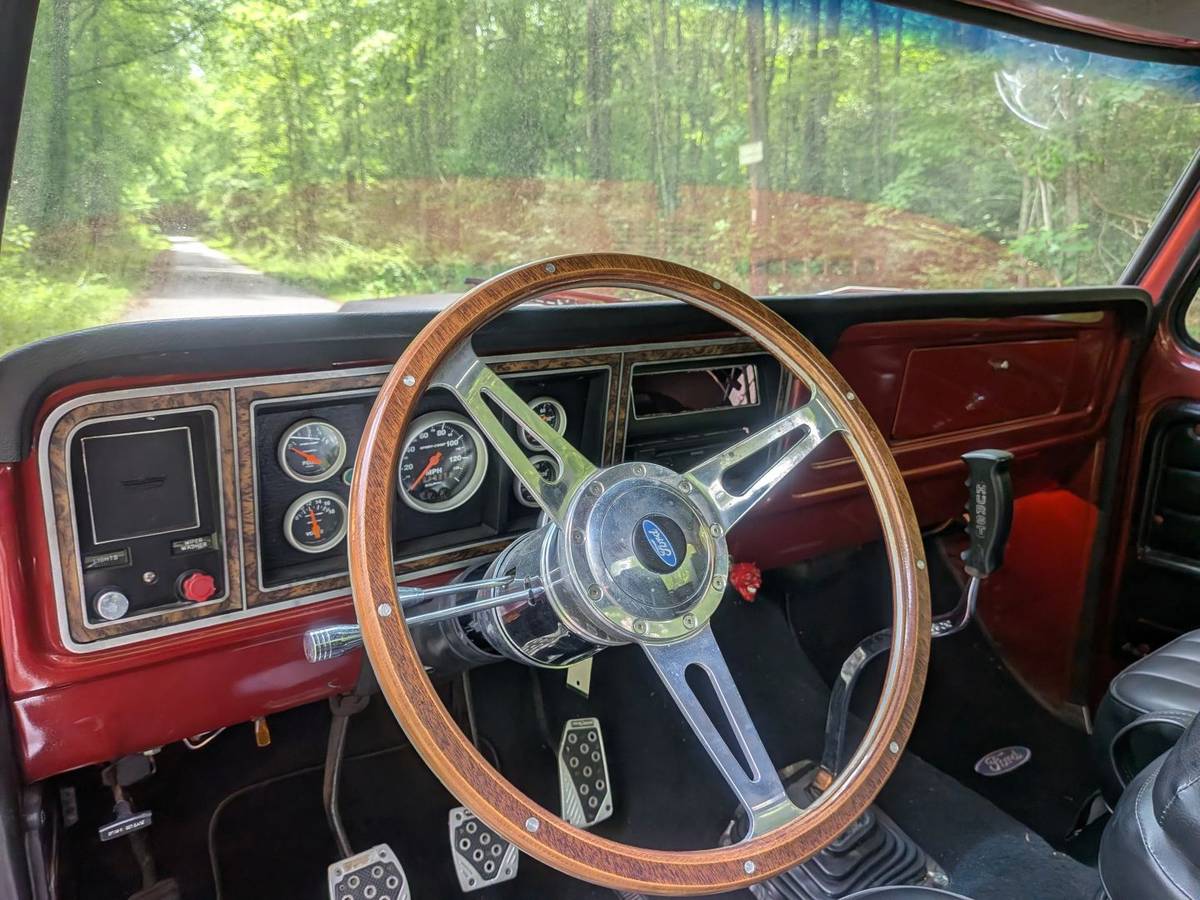 Ford-f100-pickup-1977-7