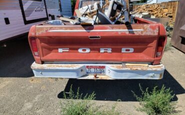 Ford-f100-pickup-1977-red-4