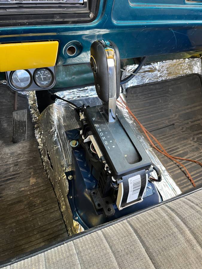 Ford-f100-pickup-1977-yellow-6