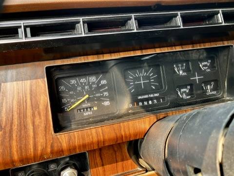 Ford-f100-pickup-1981-brown-3