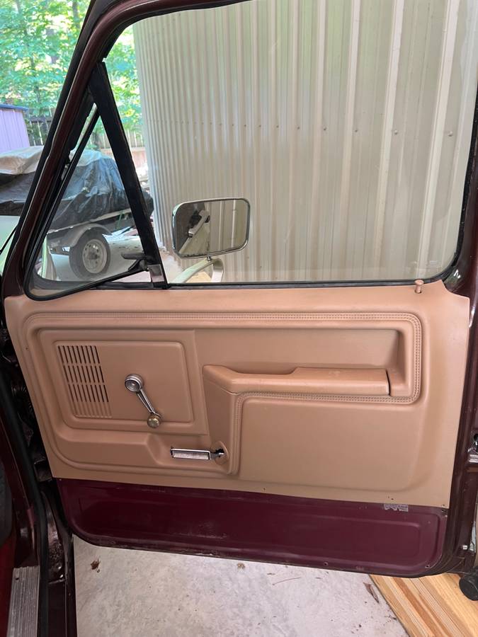 Ford-f100-pickup-1983-brown-19