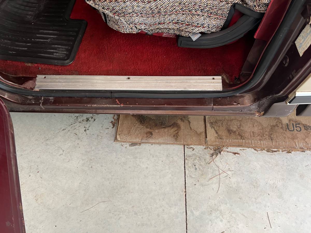 Ford-f100-pickup-1983-brown-20