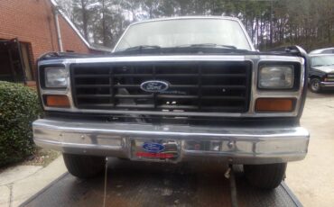 Ford-f100-ranger-1980-black-14