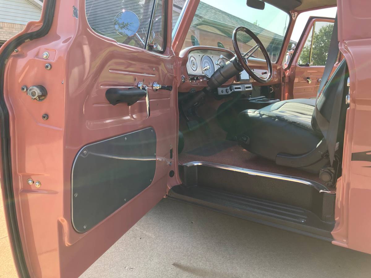 Ford-f100-unibody-1962-16
