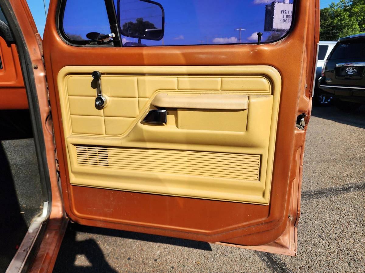 Ford-f150-1977-brown-7