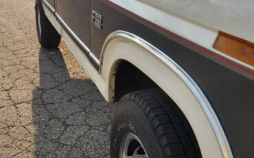 Ford-f150-1986-11