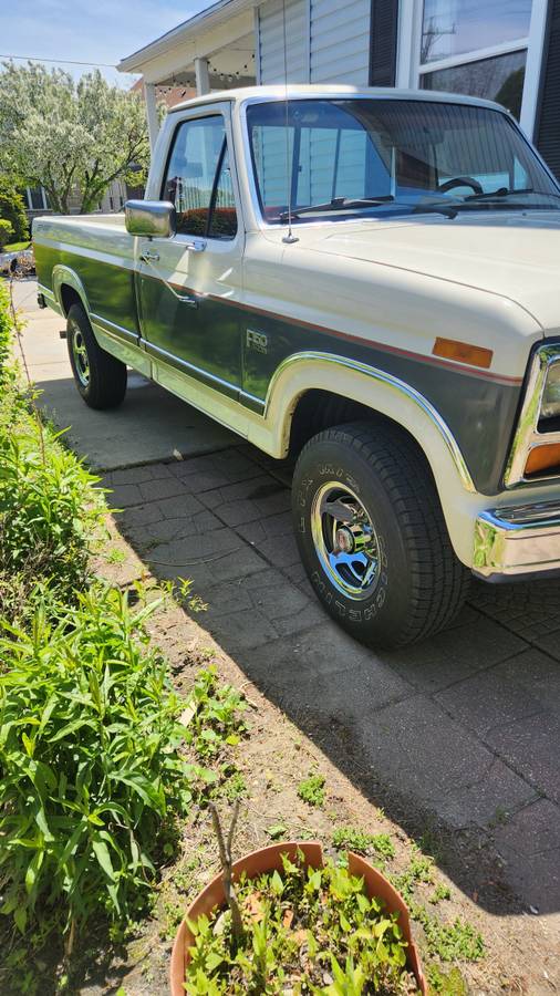 Ford-f150-1986-25