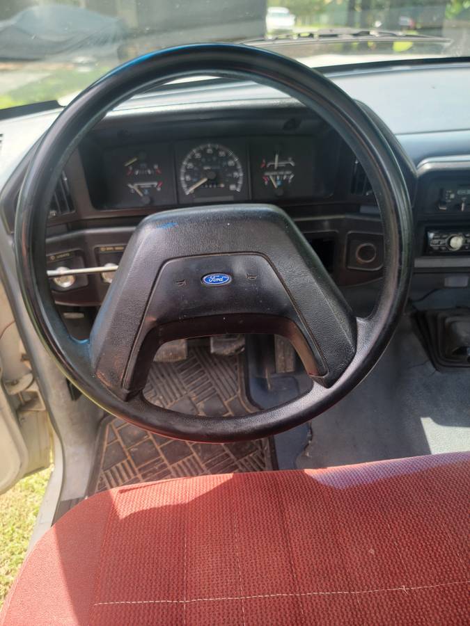 Ford-f150-1990-white-2