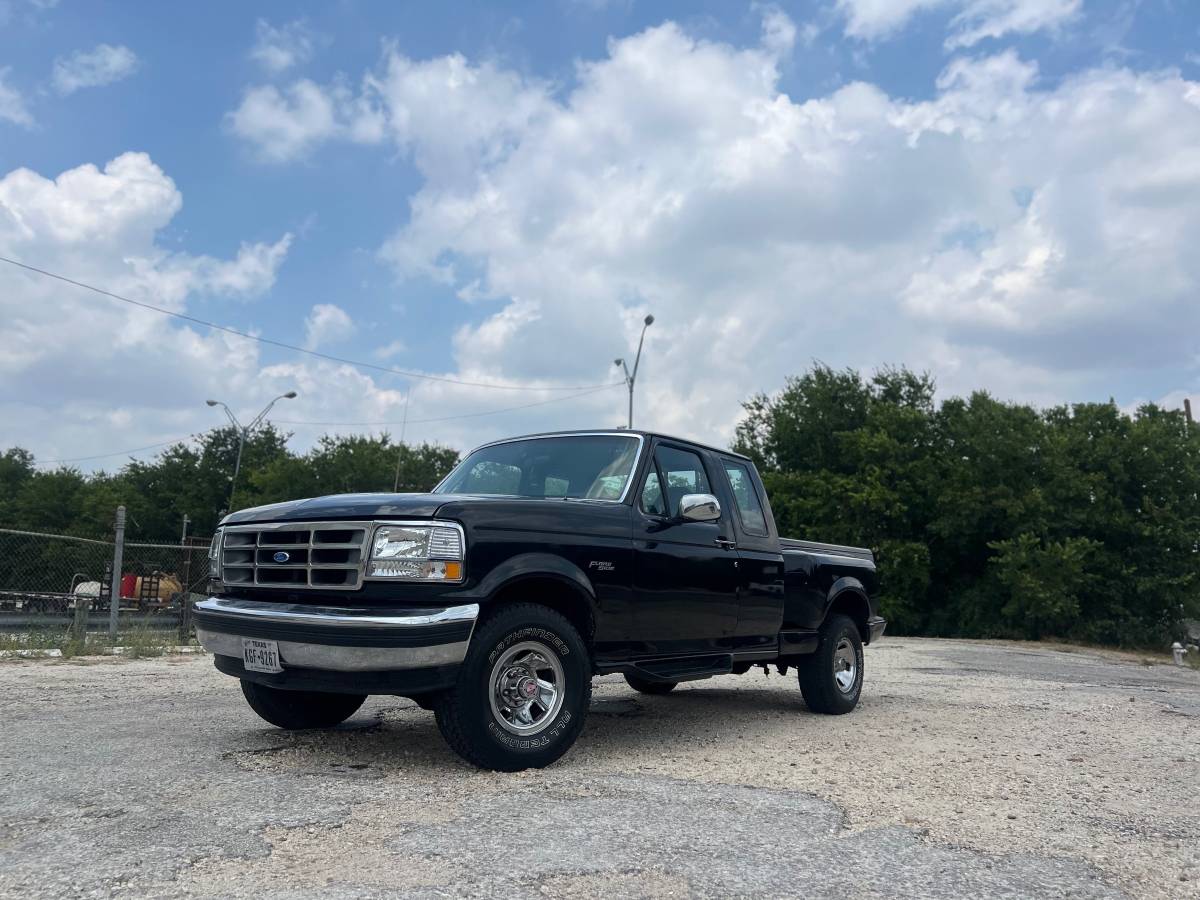 Ford-f150-1993-black-18
