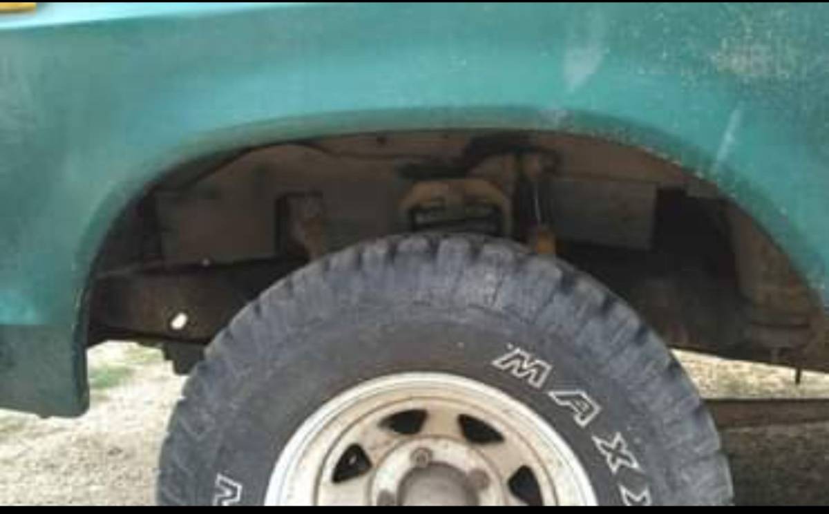 Ford-f150-4x4-1976-green-8