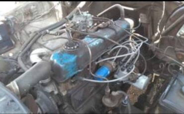 Ford-f150-4x4-1976-green-9