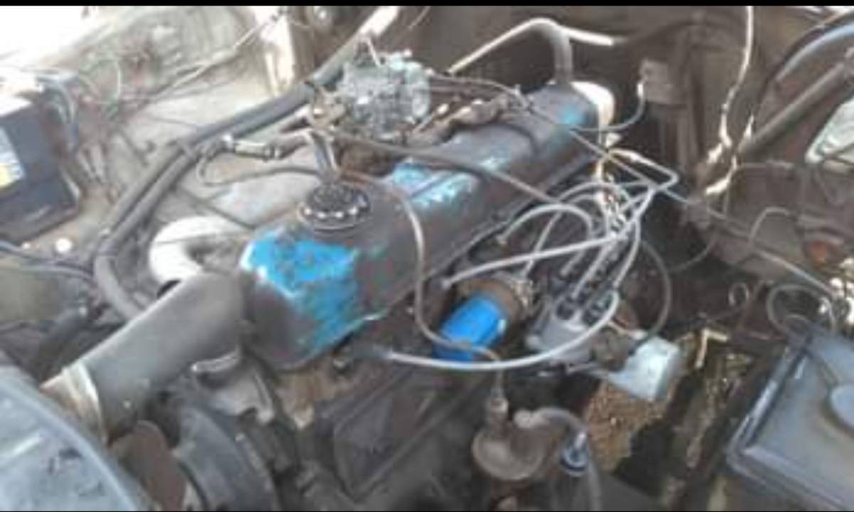 Ford-f150-4x4-1976-green-9