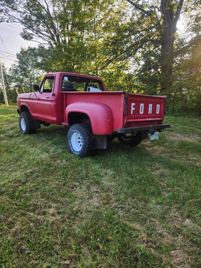 Ford-f150-4x4-1977-red-3