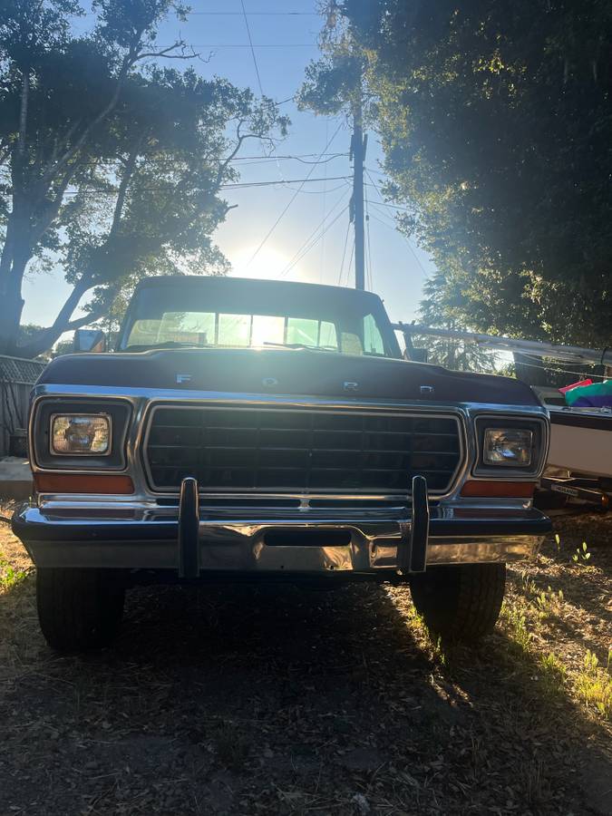 Ford-f150-4x4-1979-red-10