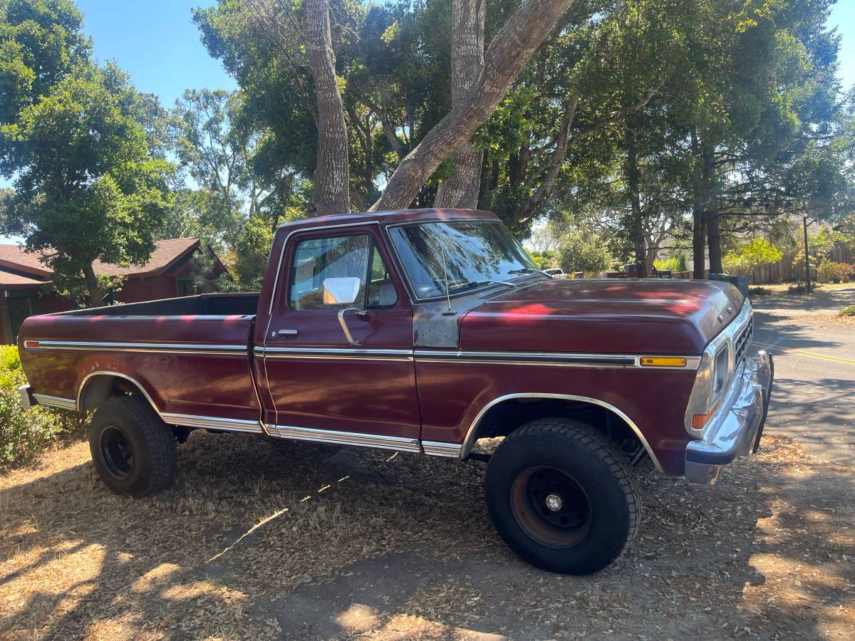 Ford-f150-4x4-1979-red-6