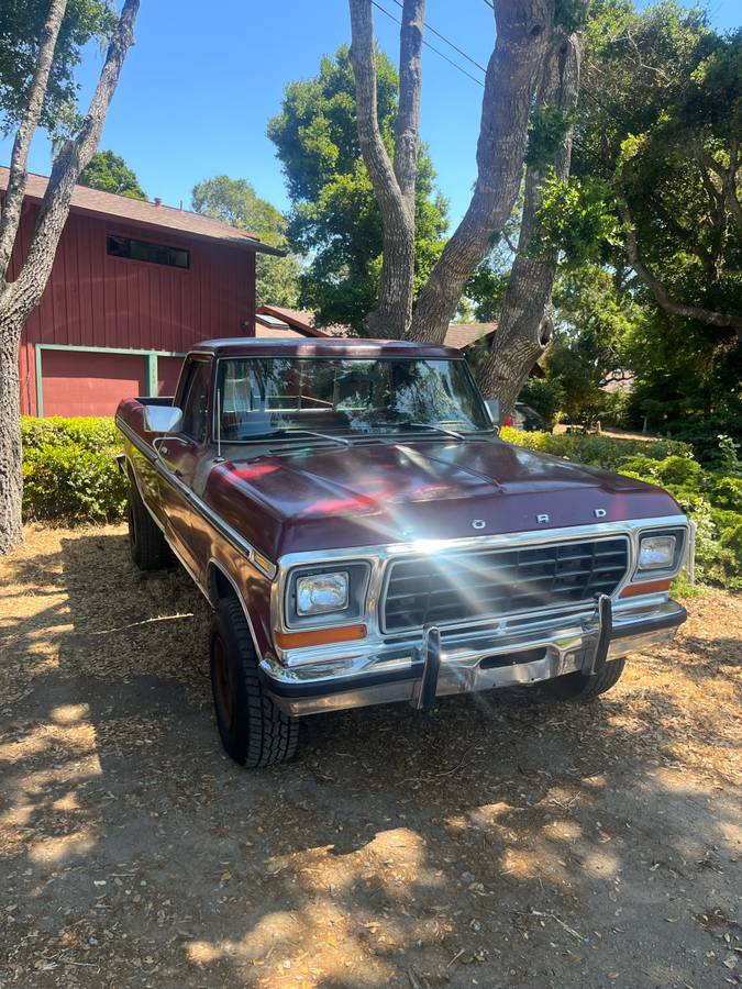 Ford-f150-4x4-1979-red-8