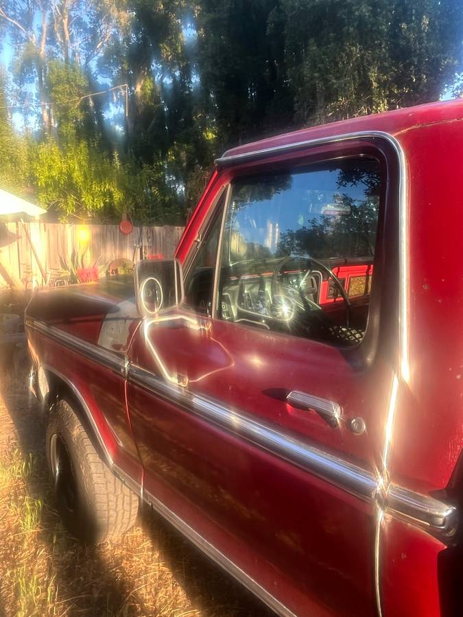 Ford-f150-4x4-1979-red-9