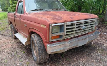Ford-f150-4x4-1985-red-1