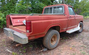 Ford-f150-4x4-1985-red-3