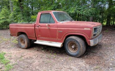 Ford-f150-4x4-1985-red