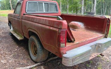 Ford-f150-4x4-1985-red-6