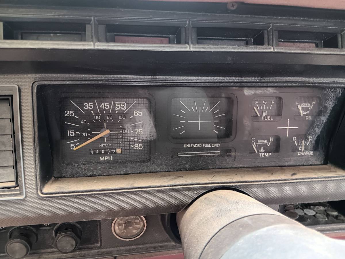 Ford-f150-4x4-1985-red-9