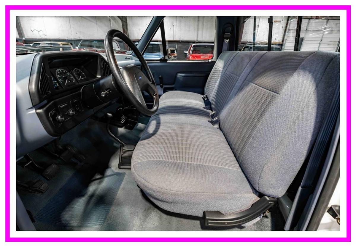 Ford-f150-4x4-1989-white-17