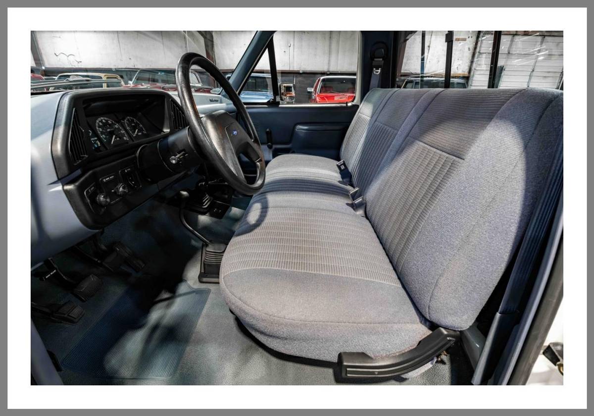Ford-f150-4x4-1989-white-21