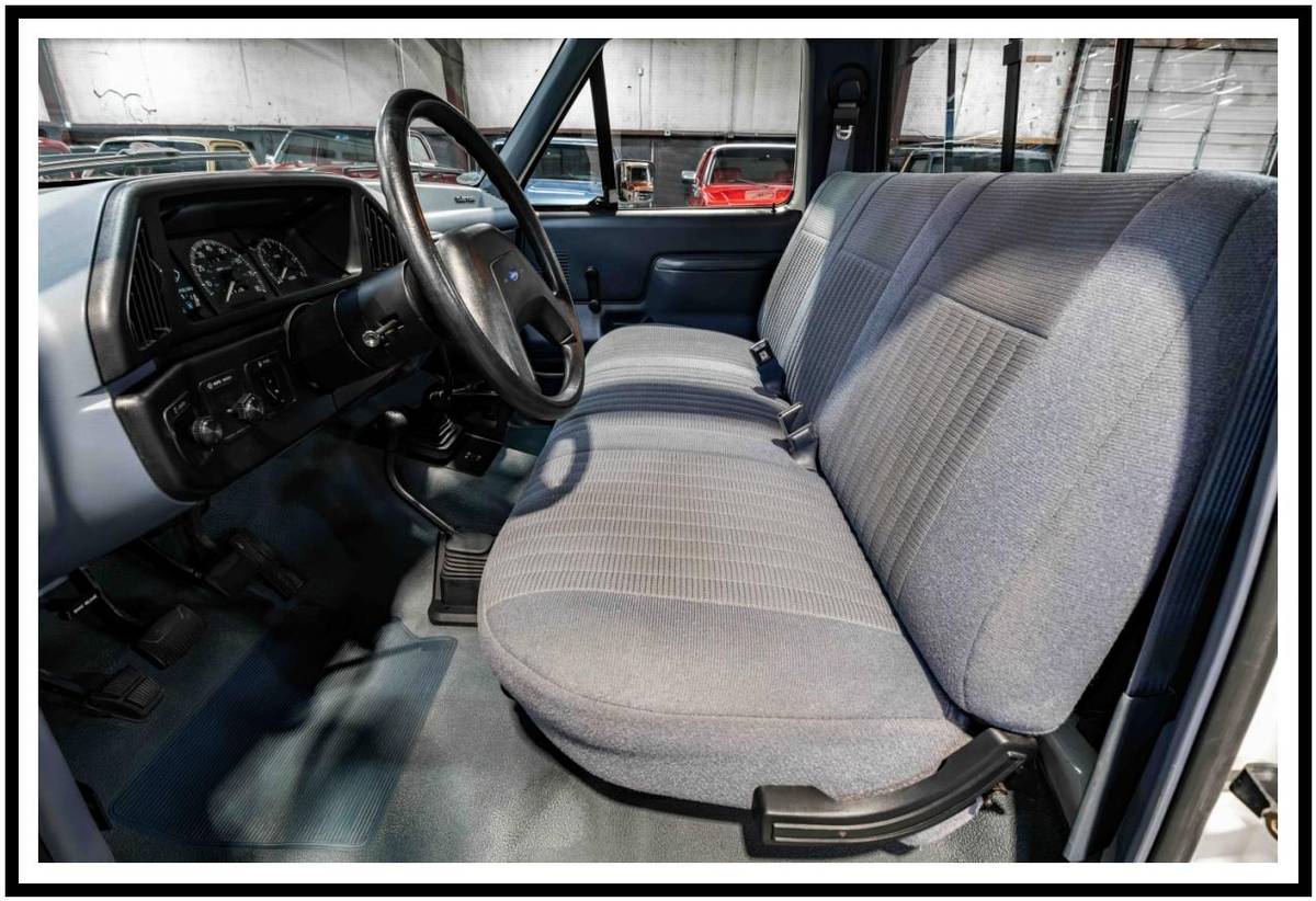 Ford-f150-4x4-1989-white-33