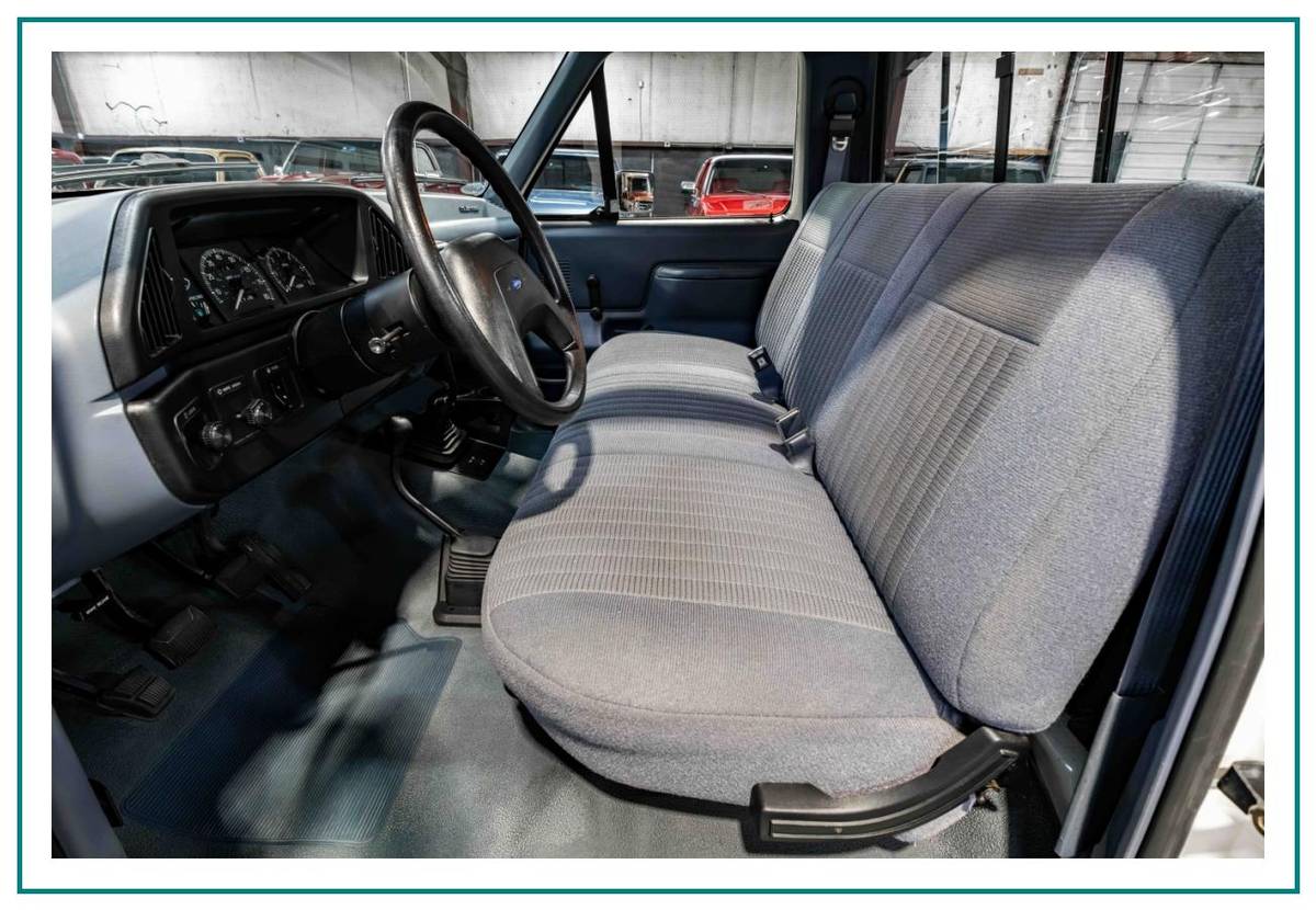 Ford-f150-4x4-1989-white-6