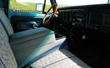 Ford-f150-custom-1979-blue-18