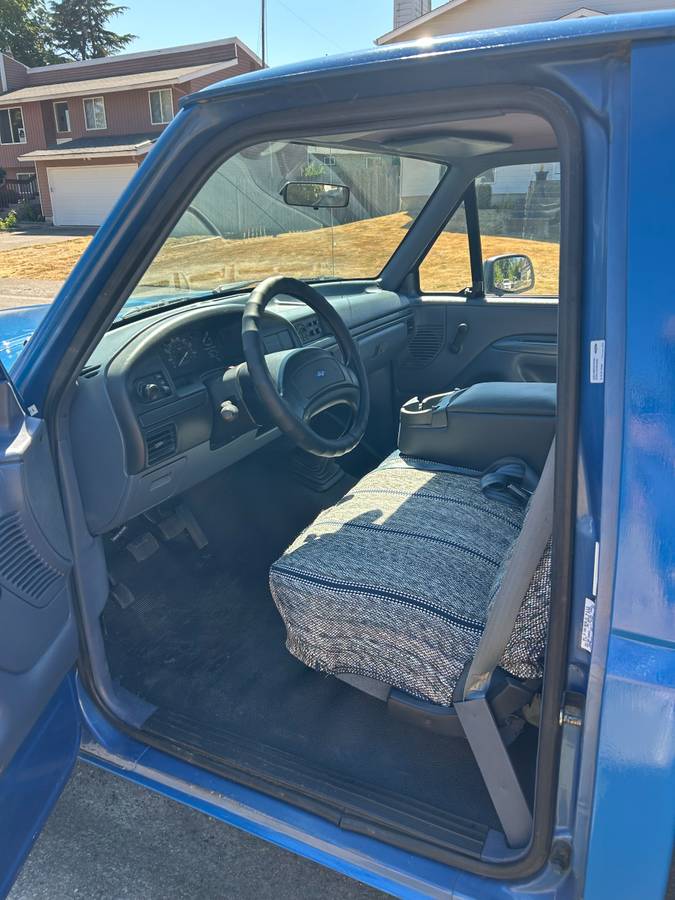 Ford-f150-custom-1992-blue-1