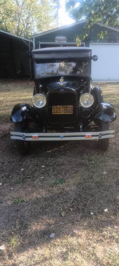 Ford-f150-gas-truck-auto-1928