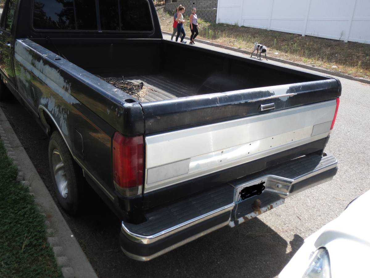 Ford-f150-lariat-1989-black-1