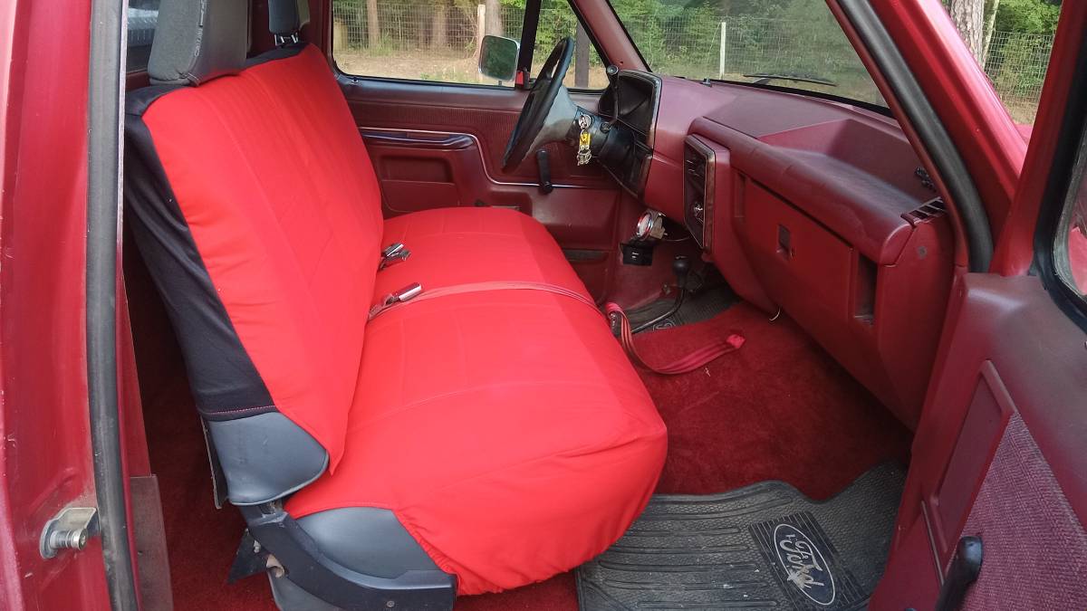 Ford-f150-lariat-4x4-1988-red-11